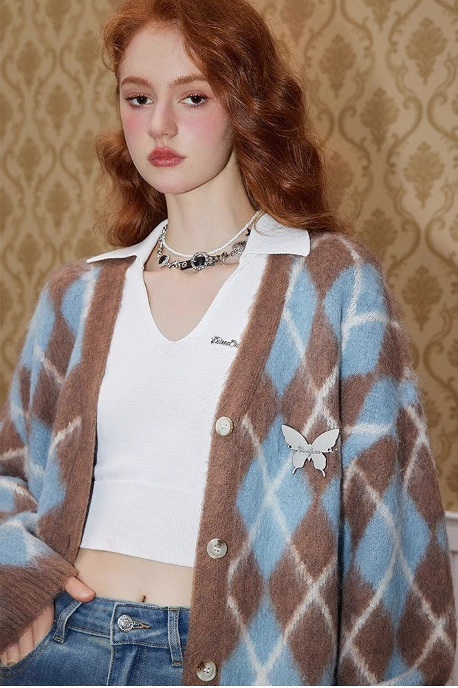 Elegantly Designed Cardigan