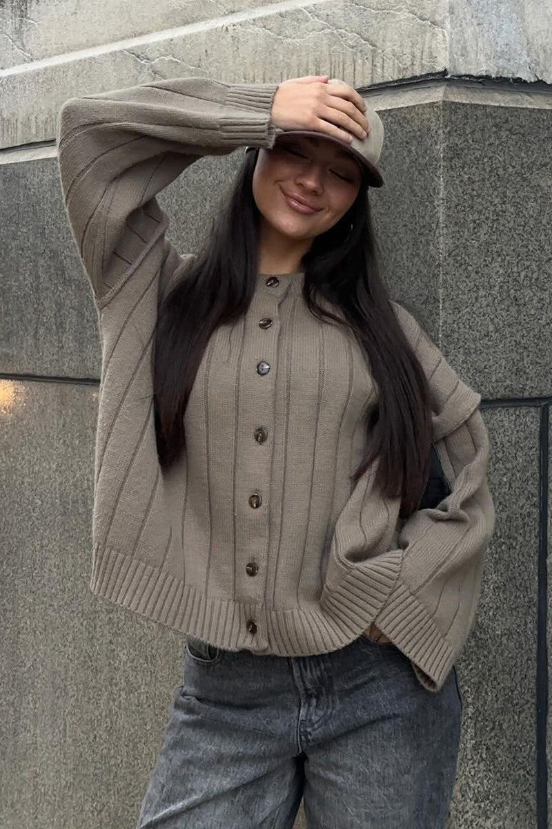 Timeless Vintage Style Cardigan