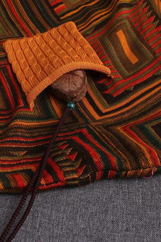 Knitted Thin Single Breasted V-neck Sweater