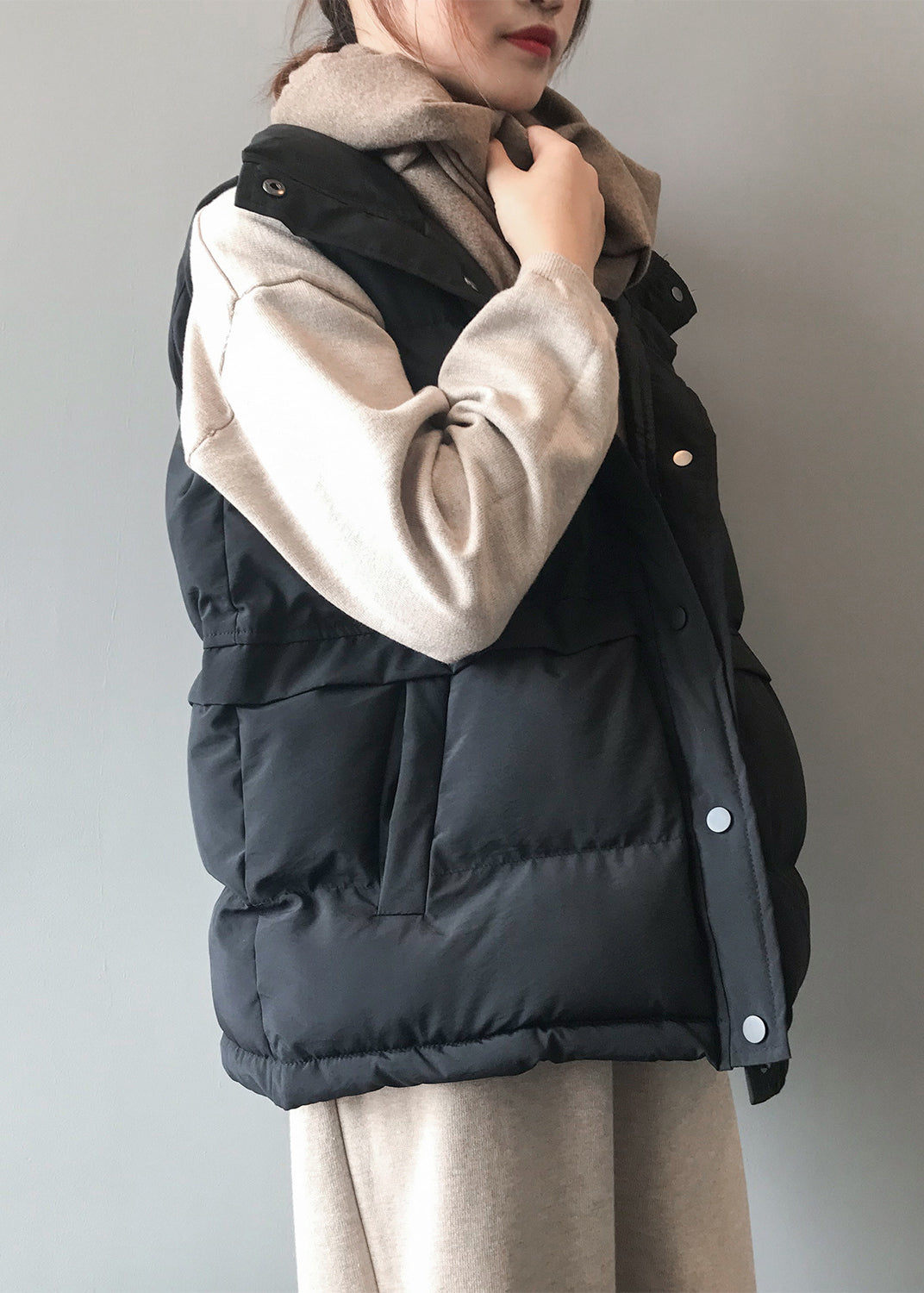 Loose Beige Button Pockets Fine Cotton Filled Vest Sleeveless