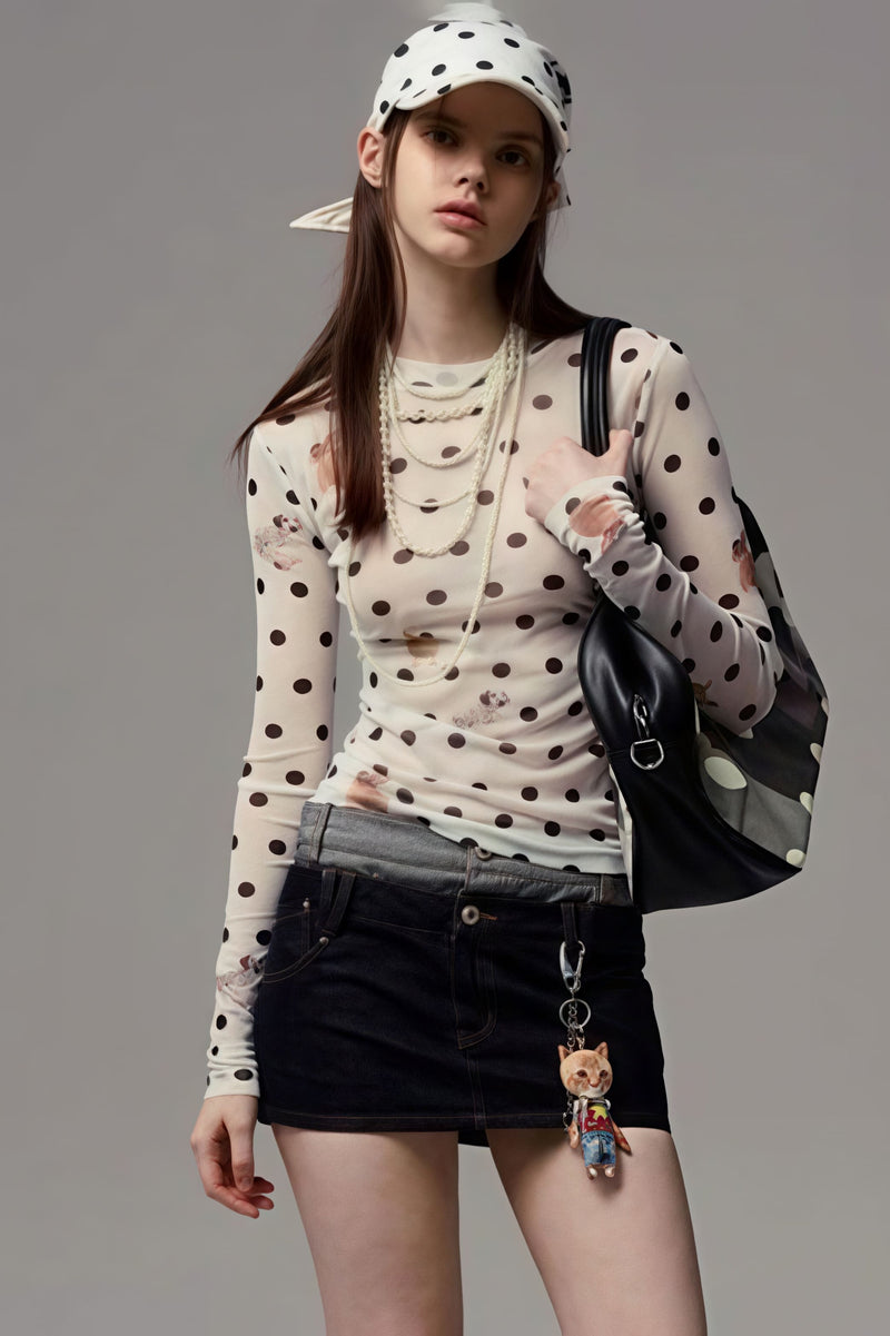 Well Tailored Blouse with a Graceful Silhouette