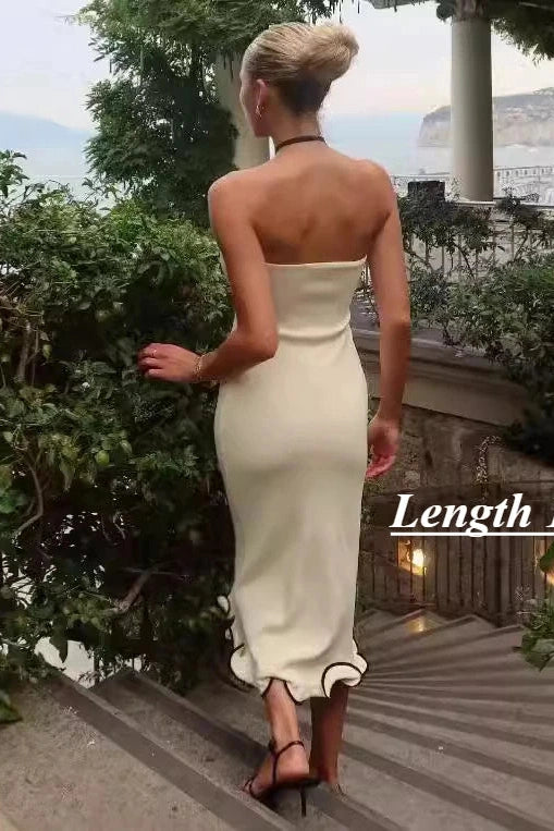Well Tailored Dress with a Graceful Silhouette