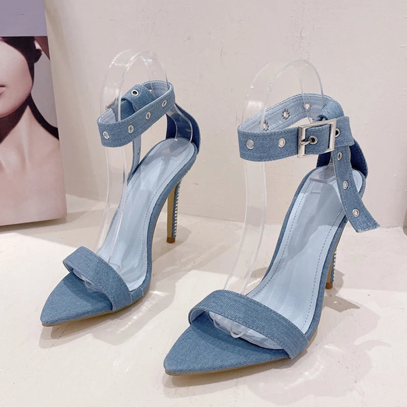 Beautifully Crafted Heels in a Classic Style