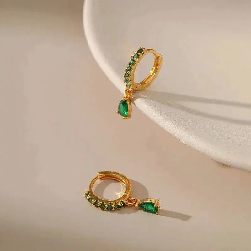 Zirconia Earrings With Emerald in Gold