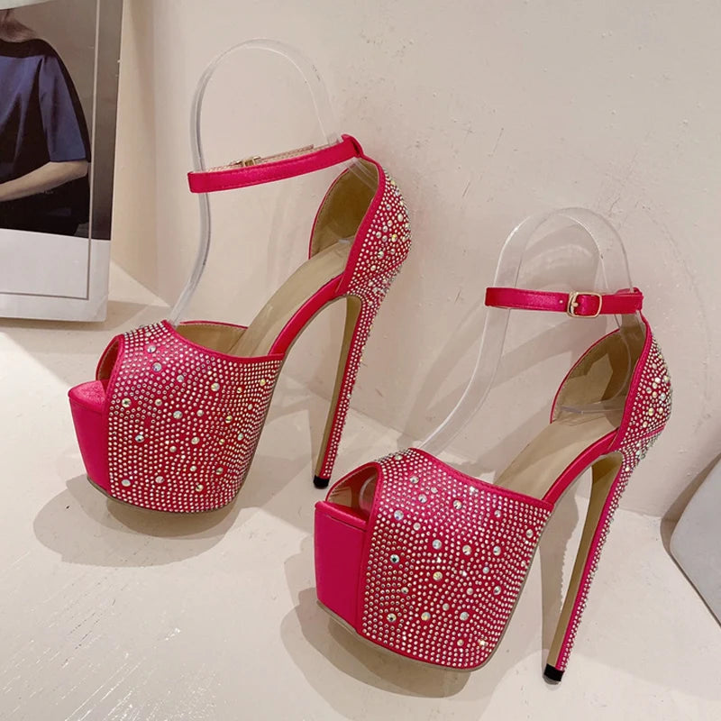 Elegantly Styled Sandals for Everyday Wear