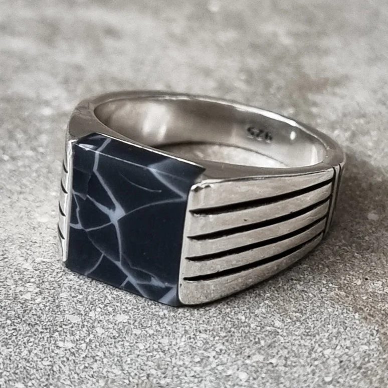 Dark Stone Silver Layer Ring