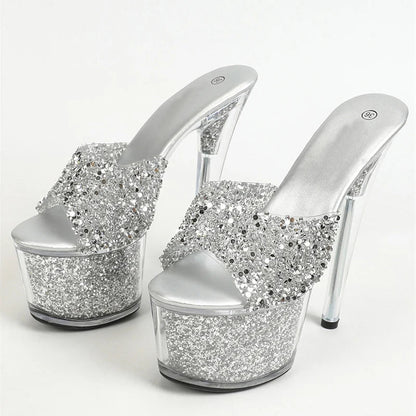 Classic Vintage Heels with a Flattering Fit