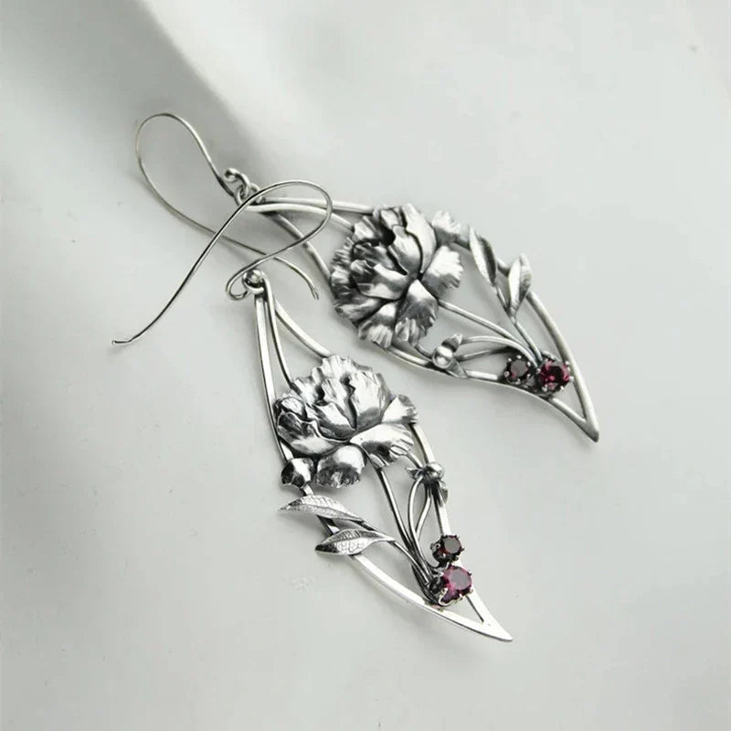 Earrings With Crystals in Sterling Silver