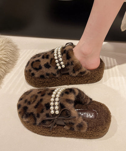 White Faux Fur Slippers Shoes Splicing Nail Bead