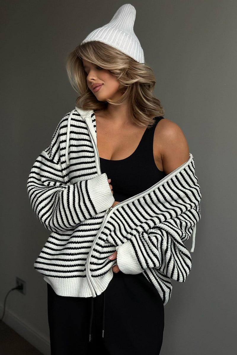 Elegantly Designed Cardigan