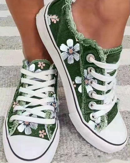 Chic Orthopedic Shoes with Unique Design