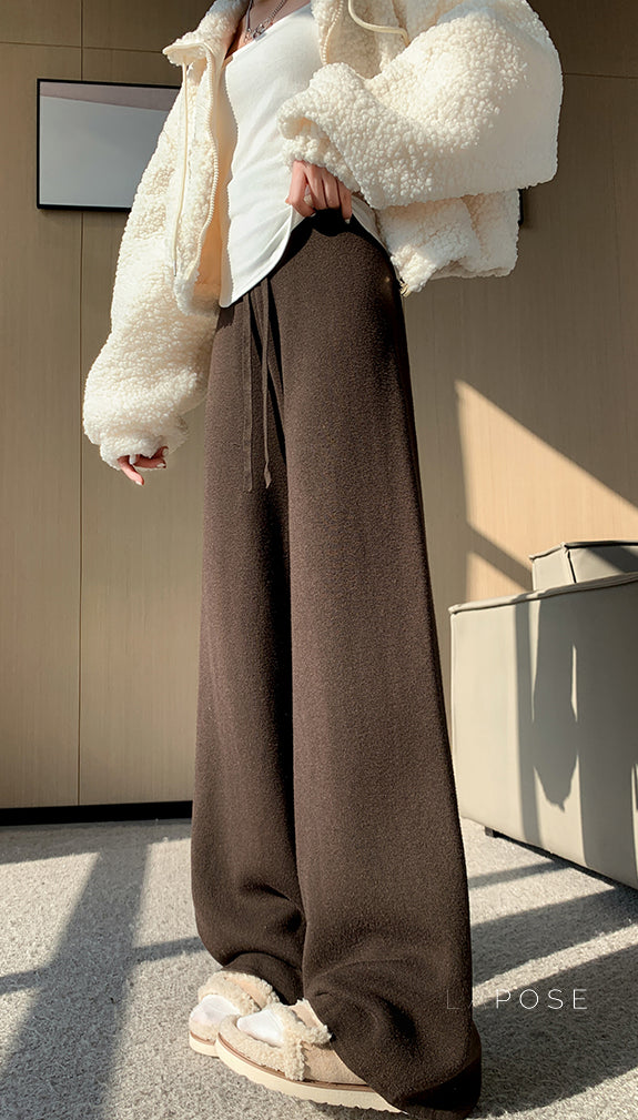 Polished Pants with an Effortless Classic Look