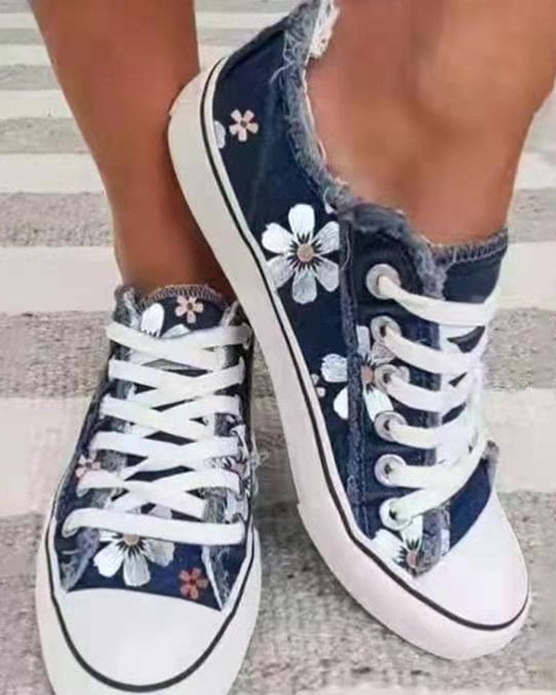 Chic Orthopedic Shoes with Unique Design