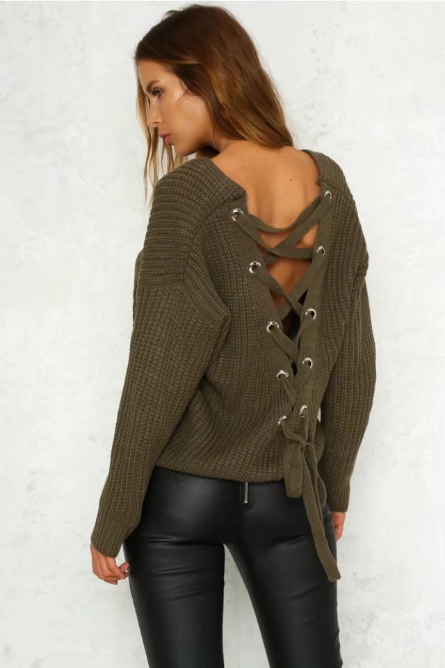 Elegantly Designed Pullover