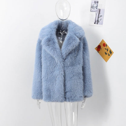 Elegantly Styled Coat for Everyday Wear