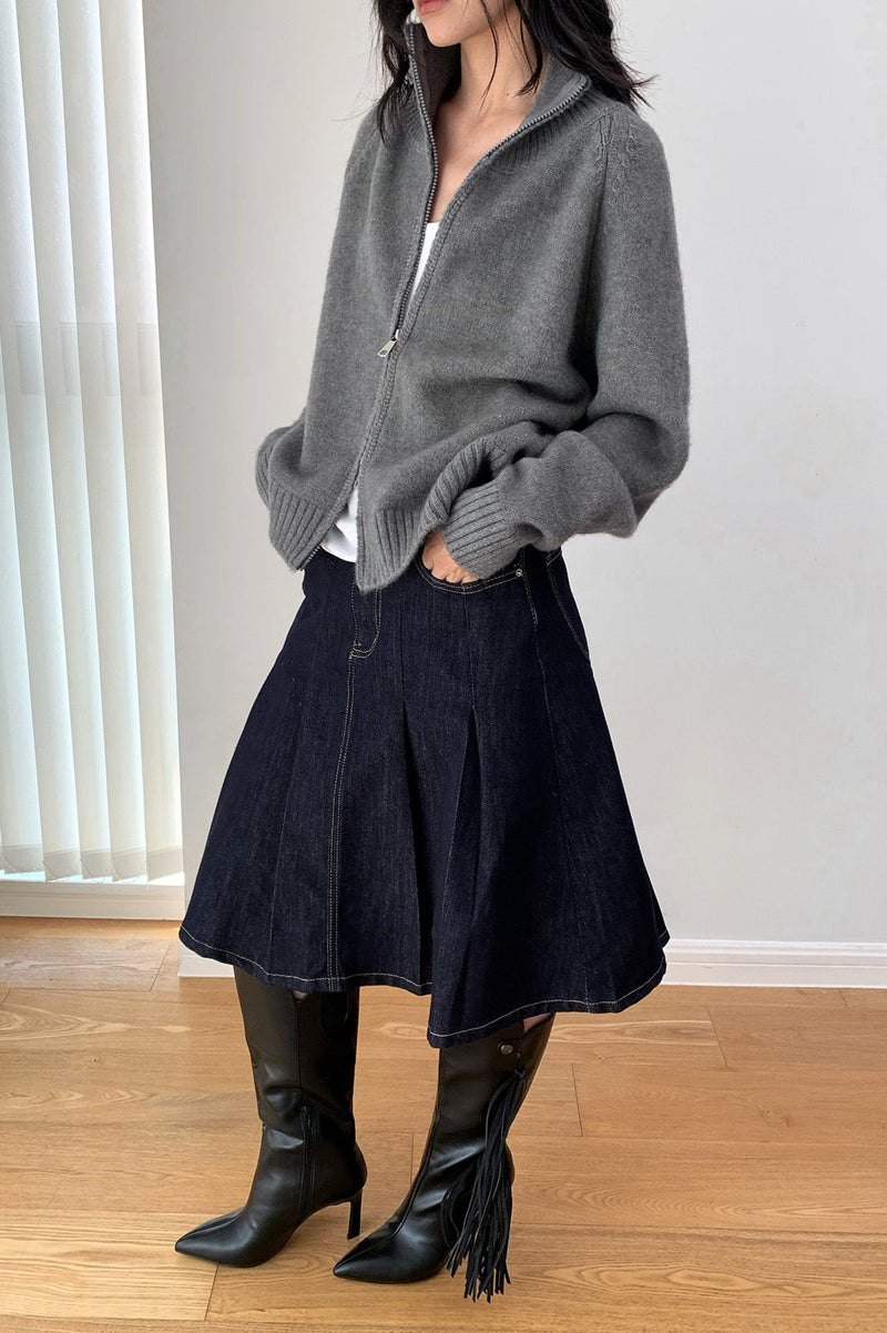 Gracefully Designed Cardigan