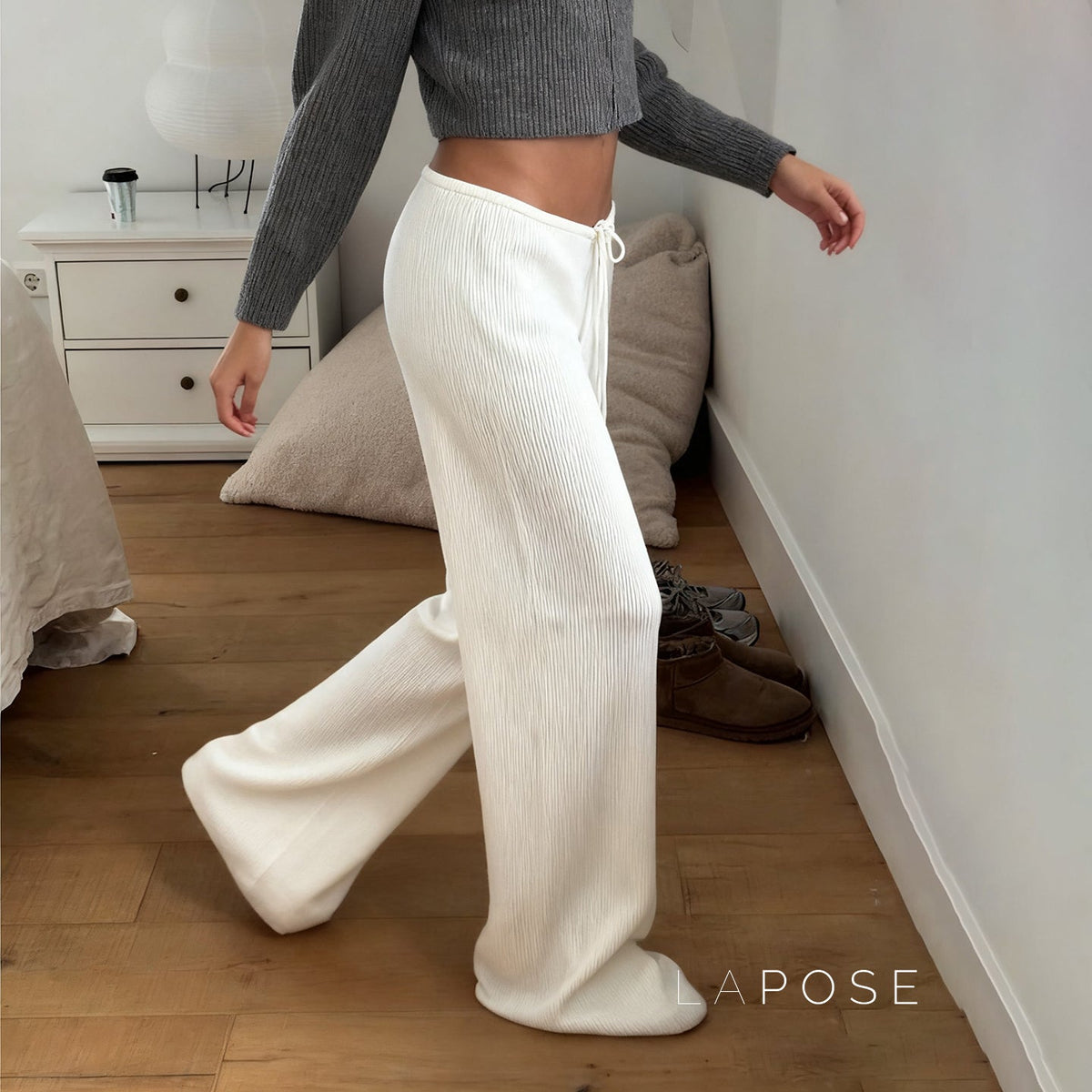 Classic Vintage Pants with a Flattering Fit