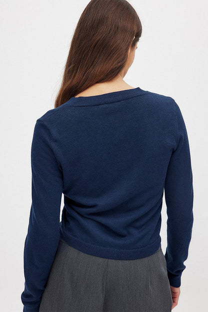Elegantly Designed Cardigan