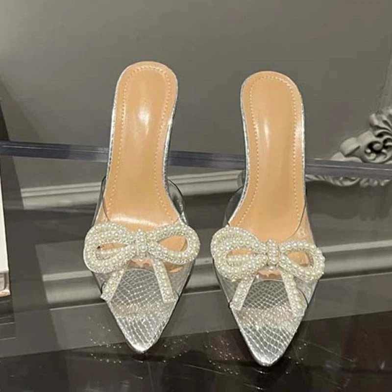 A Vintage Style Heels with Delicate Timeless Details