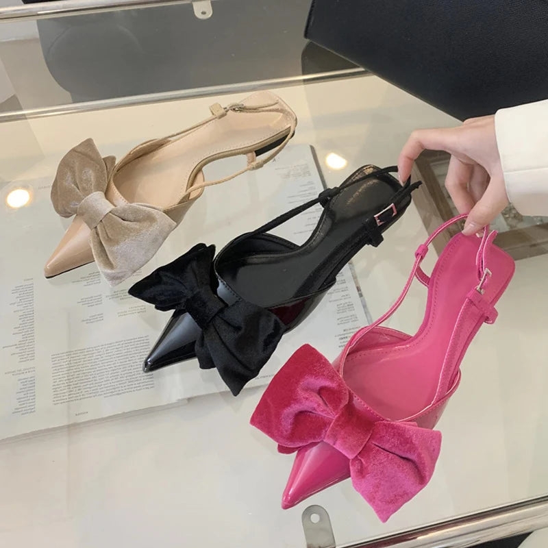 Polished Sandals with an Effortless Classic Look