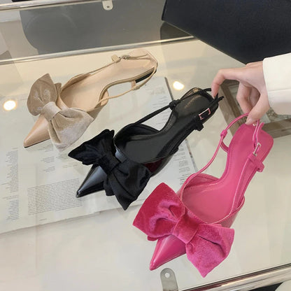 Polished Sandals with an Effortless Classic Look