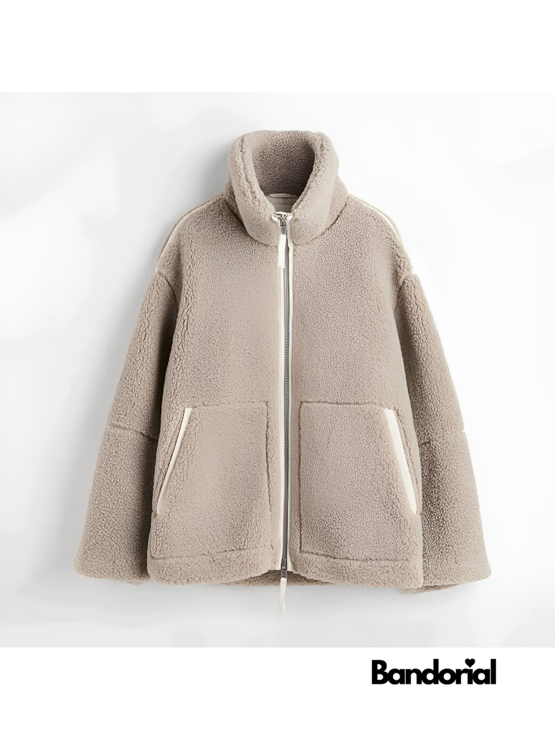 Effortlessly Elegant Jacket with a Timeless Design