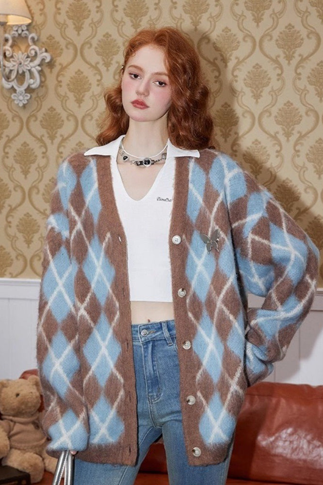 Elegantly Designed Cardigan