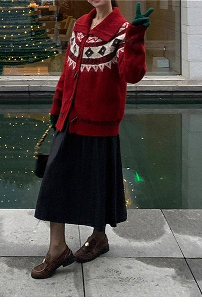 Elegantly Designed Cardigan