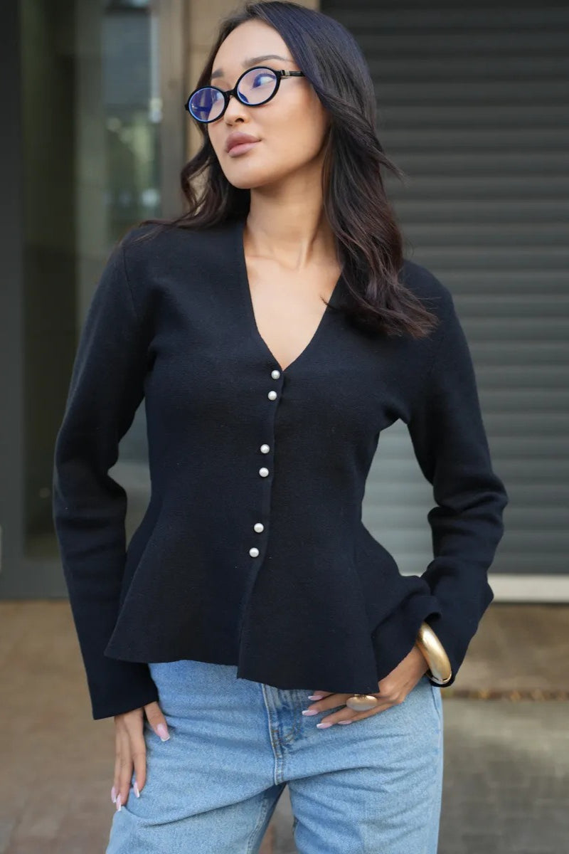 Gracefully Designed Cardigan