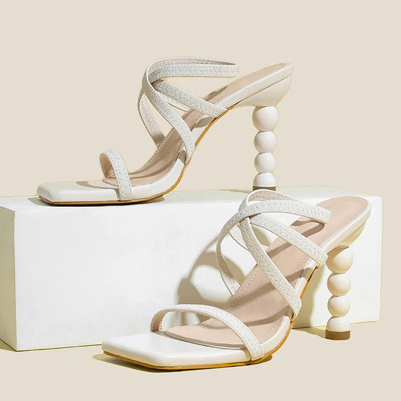 Effortlessly Elegant Heels with a Timeless Design