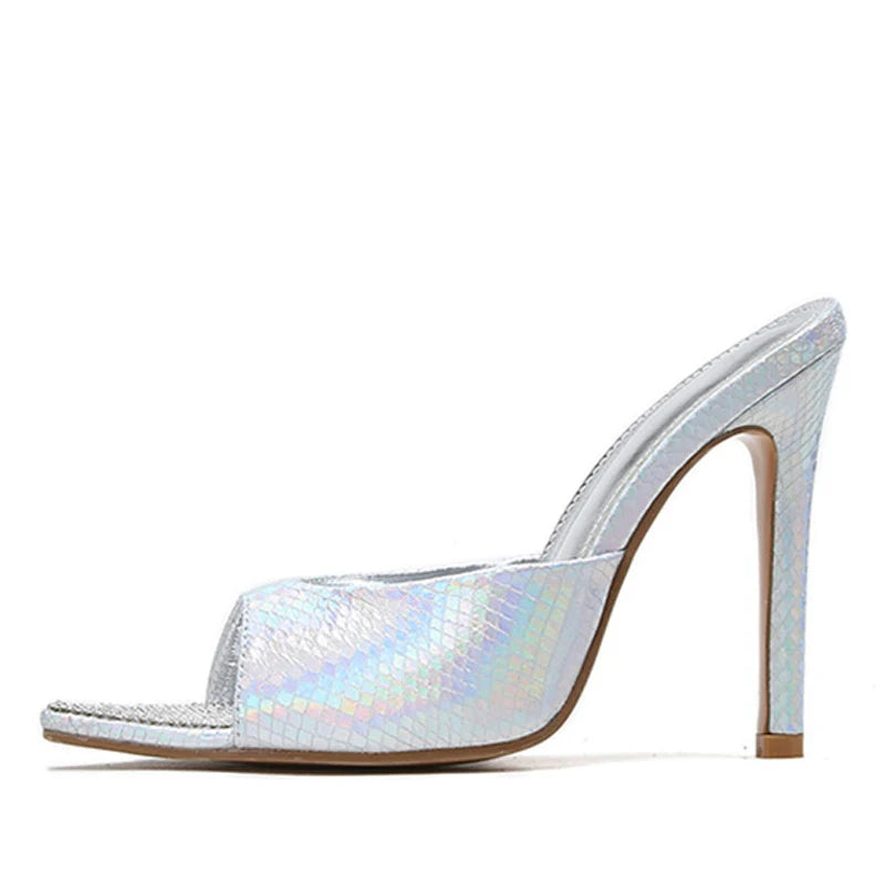 Classic Vintage & Enduringly Stylish Heels