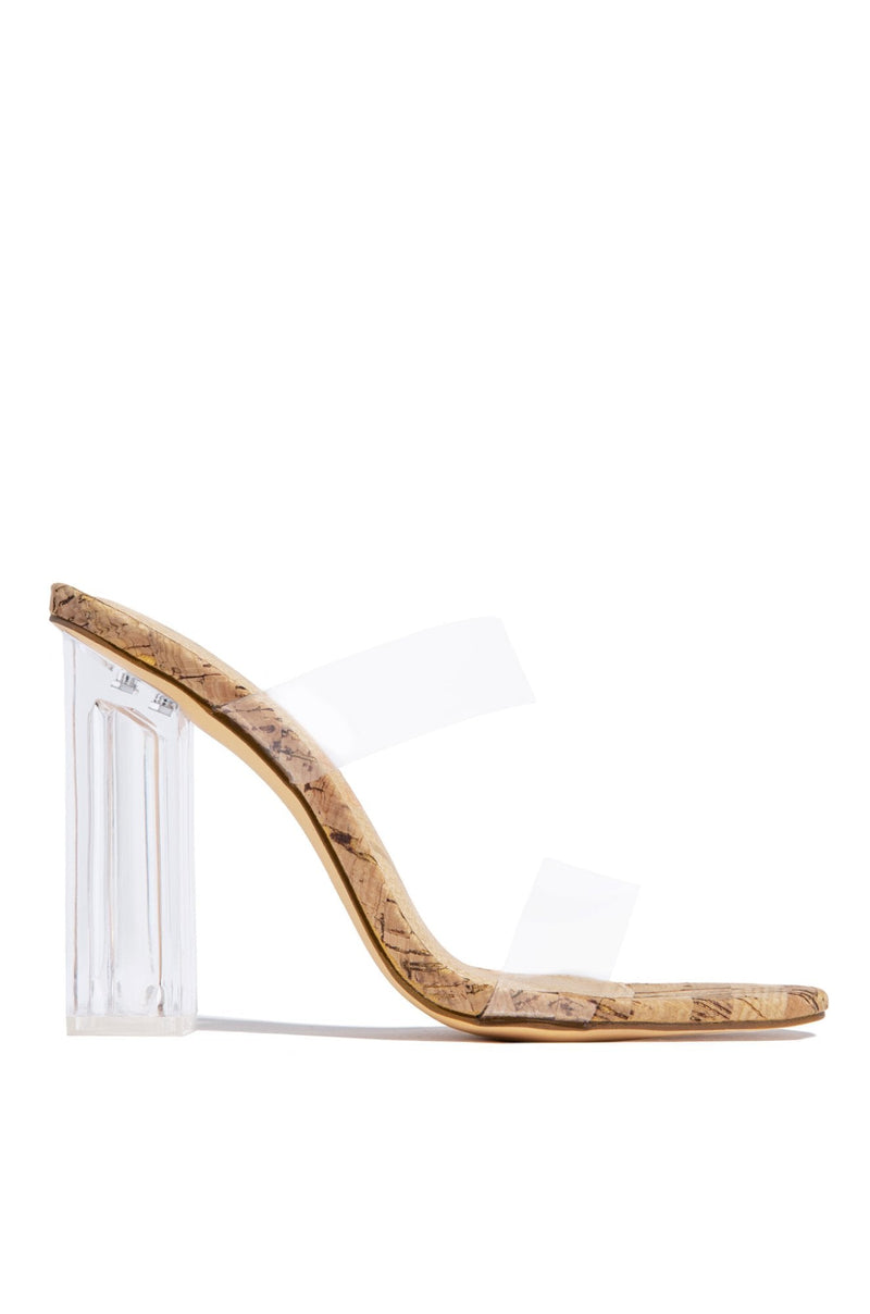 Effortlessly Elegant Heels with a Timeless Design