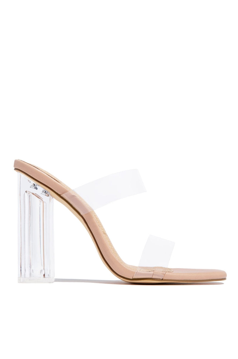 Well Tailored Heels with a Graceful Silhouette