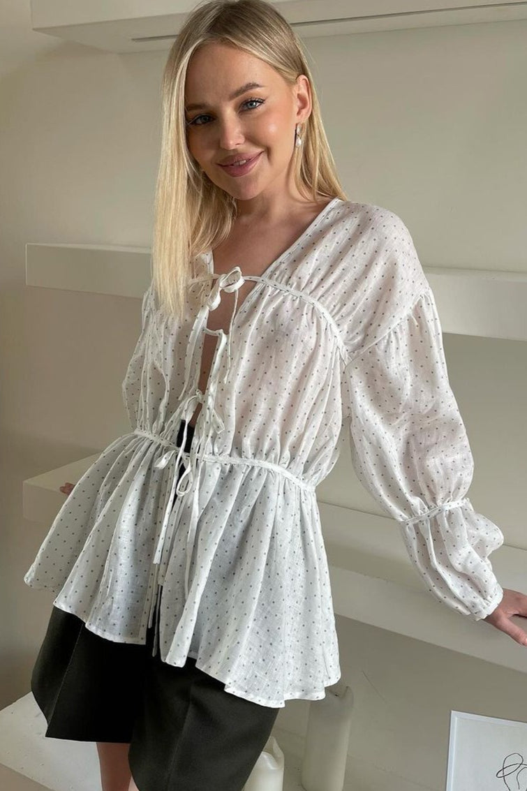 Timeless Vintage Style Top