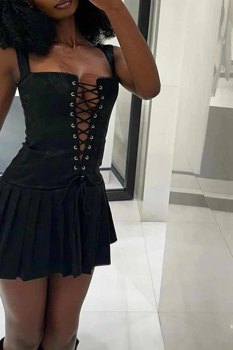 Classic Vintage Dress with a Flattering Fit