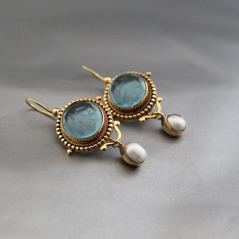 Green Glass Pearl Earrings