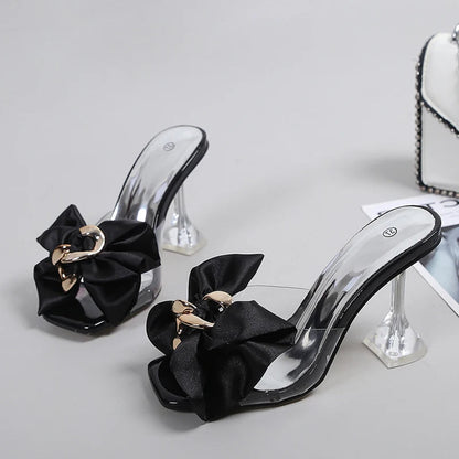 Well Tailored Heels with a Graceful Silhouette
