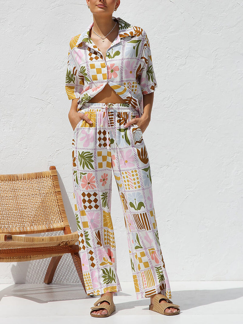 Multicolor Printed Holiday Style Top Wide Leg Pants Suit