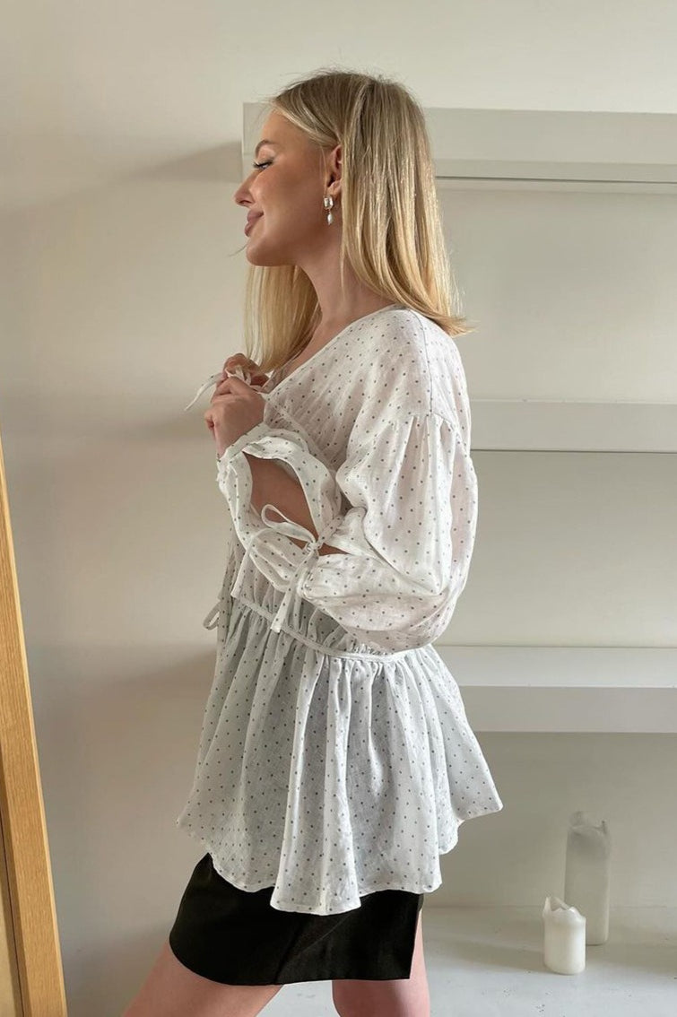 Timeless Vintage Style Top