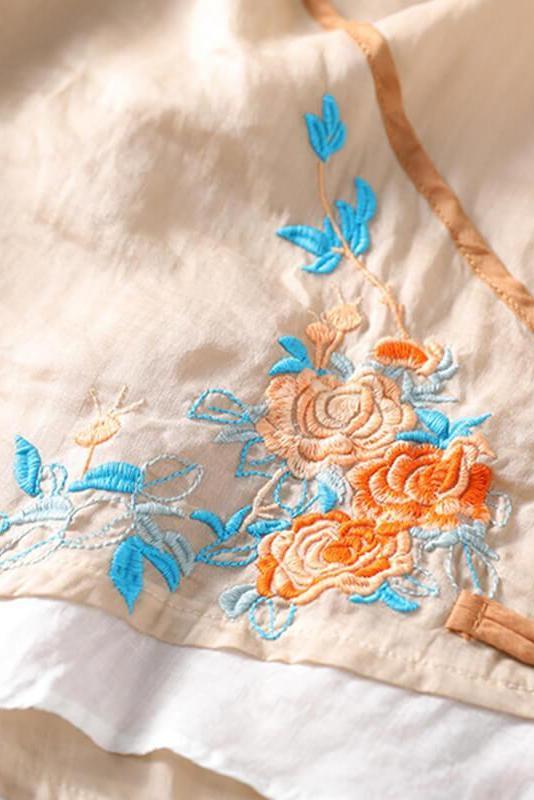 Lace-up Ramie Embroidered T-shirt