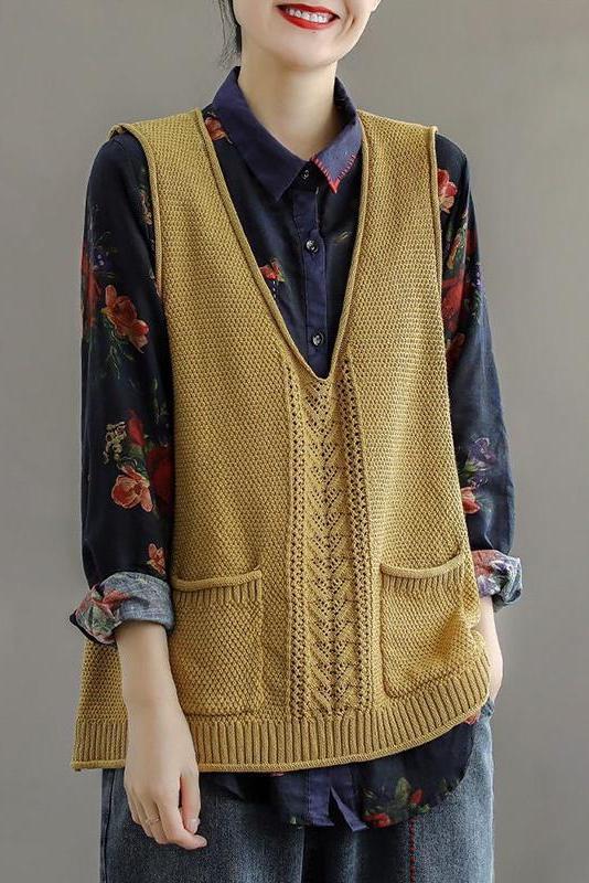 Pocket Knitted Hollow Sweater Vest
