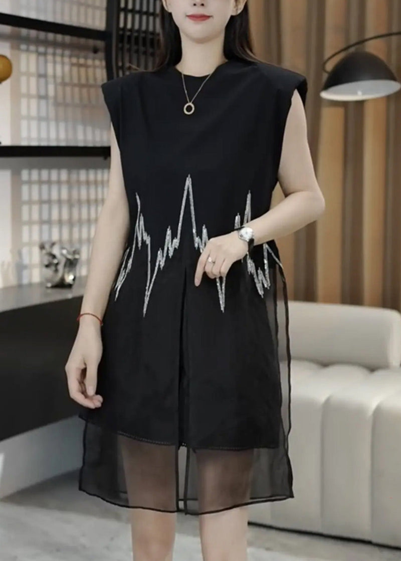 New Black O-neck Embroidered Side Open Mid Top Sleeveless