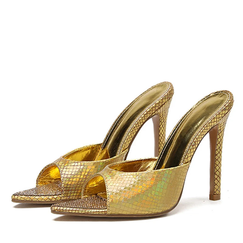 Classic Vintage & Enduringly Stylish Heels