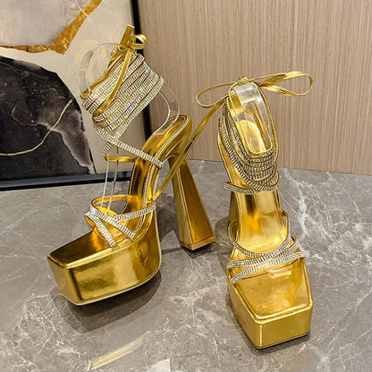 Effortlessly Elegant Heels with a Timeless Design