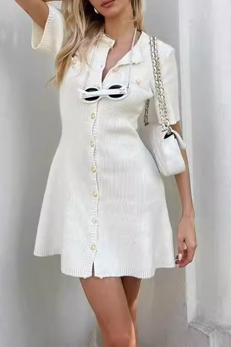 Daily Celebrities Color Buckle O Neck a Line Short Sleeve Dress