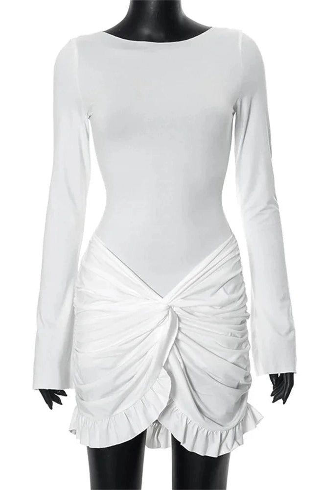 Effortlessly Elegant Dress with a Timeless Design