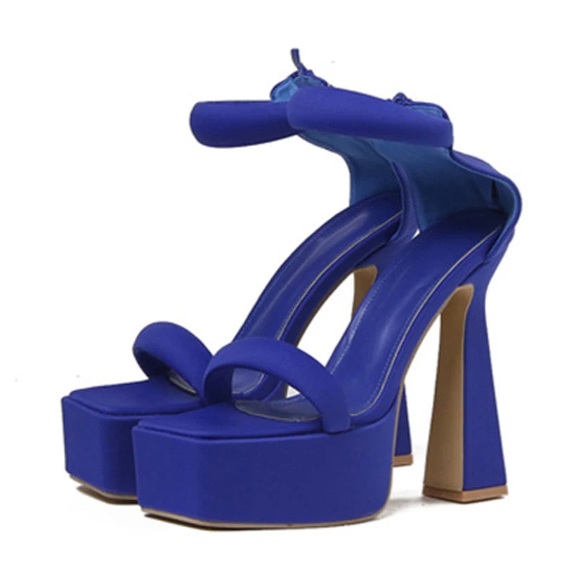 Beautifully Crafted Sandals in a Classic Style