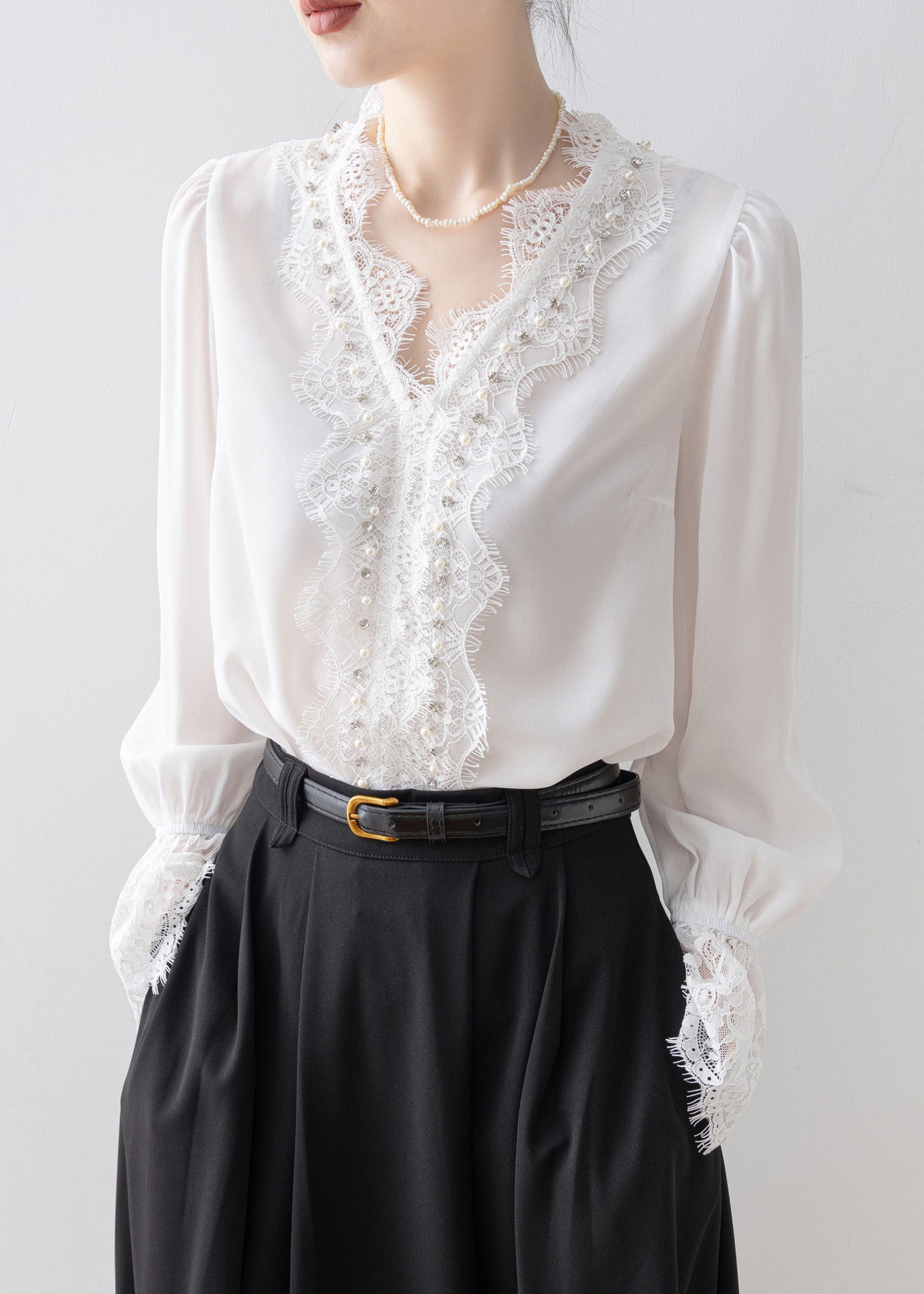 White V Neck Lace Patchwork Chiffon Top Spring