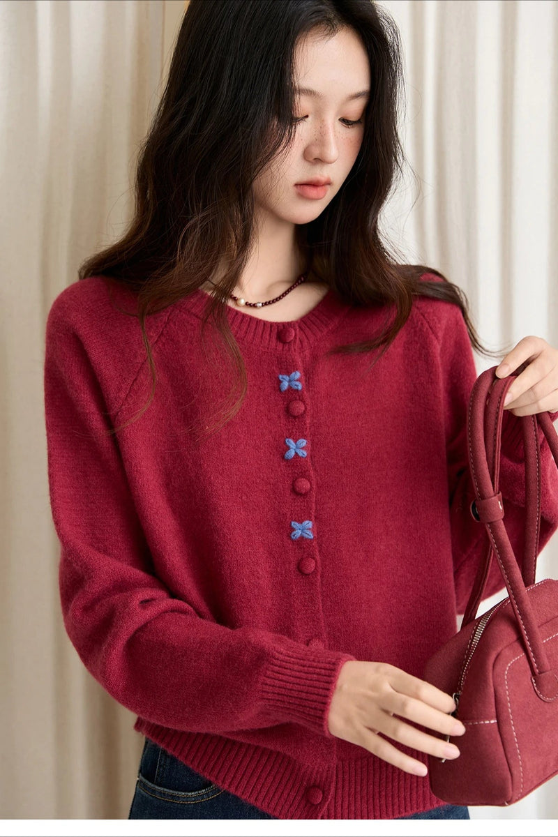 Gracefully Designed Cardigan