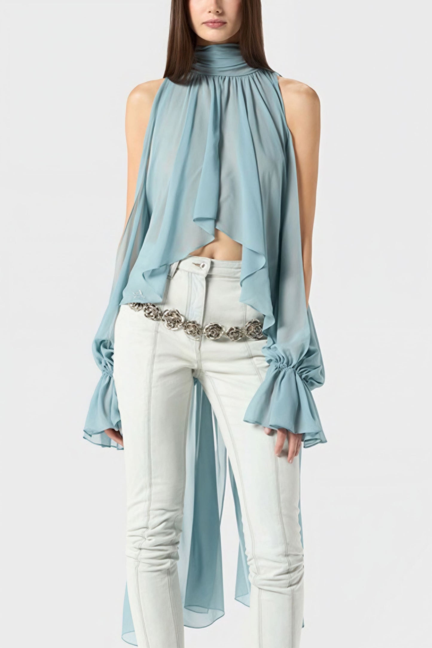Sophisticated Blouse with a Clean Classic Look